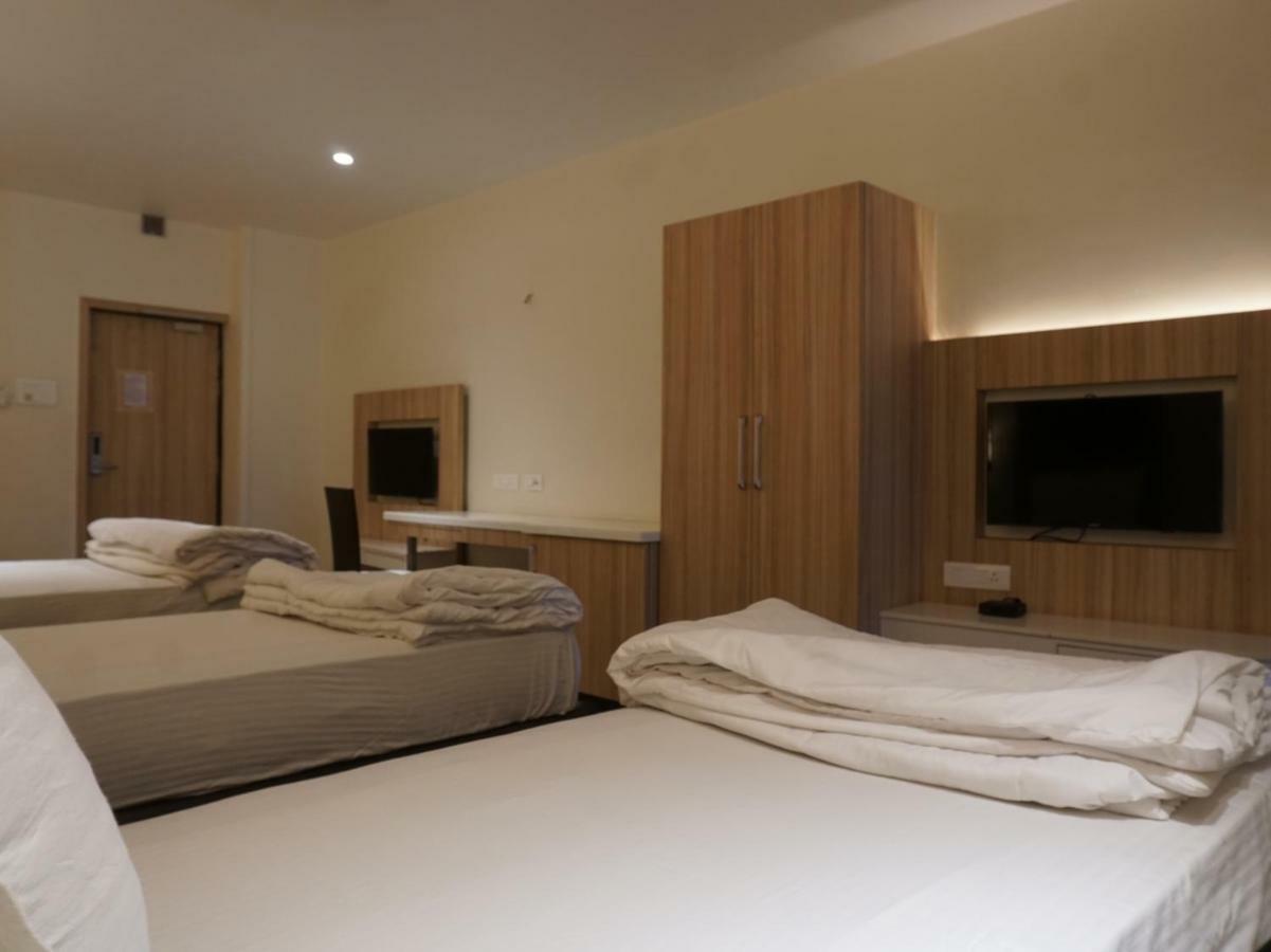 Palette Four Seasons Recreation Resort Jalgaon Exterior foto